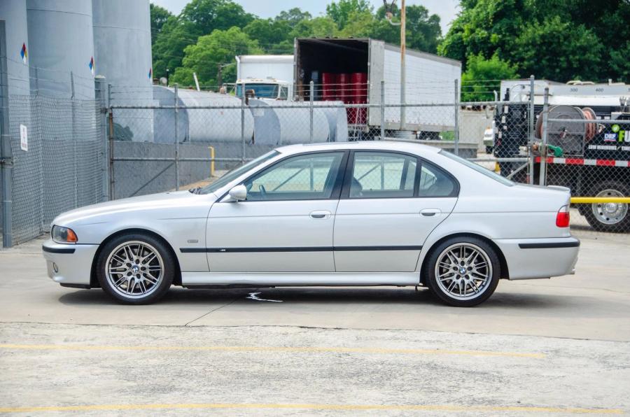  BMW M5 (E39) 2003 года  (фото 81 из 148)